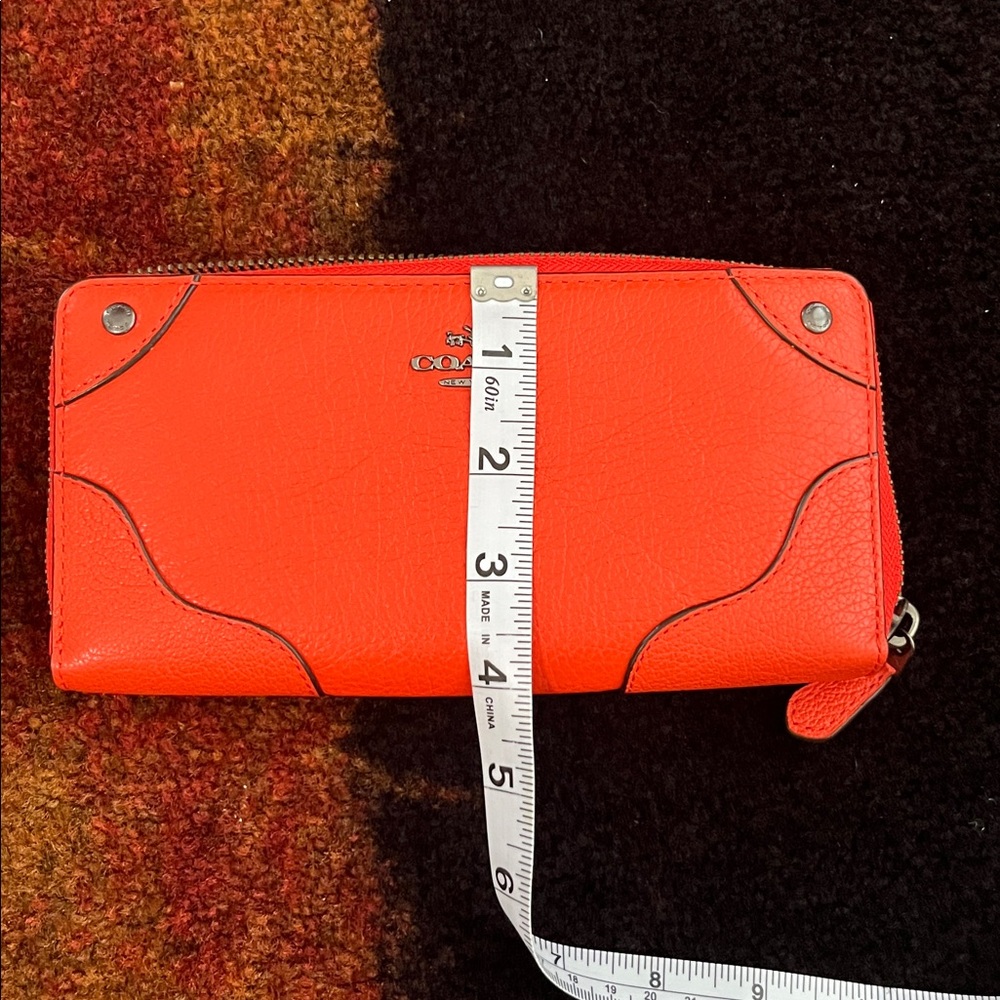 NWOT Coach Mickie Accordion Zip Wallet In Grain Leather (F52645) in Orange - Picture 15 of 15